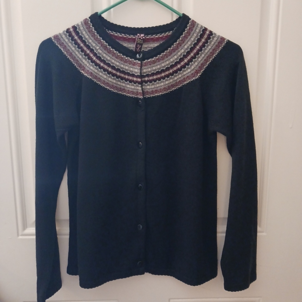 Ladies sweater